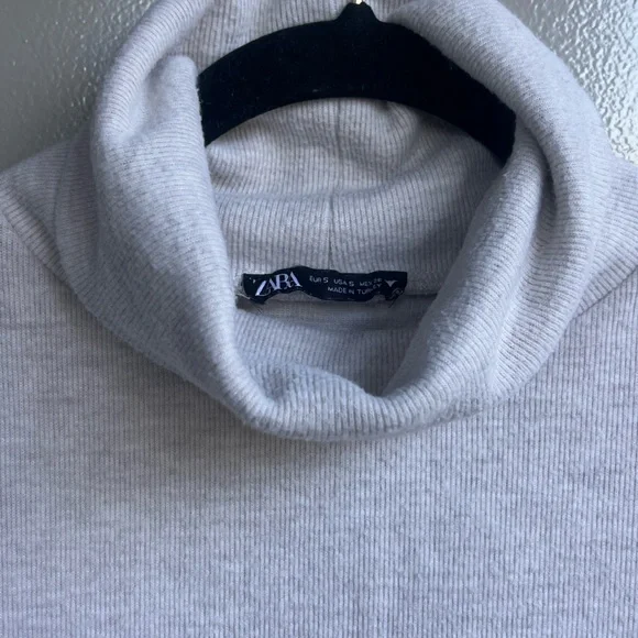 Zara Grey Sleeveless Turtleneck Knit Top Minimalist Summer Office Chic Size S - Picture 7 of 13